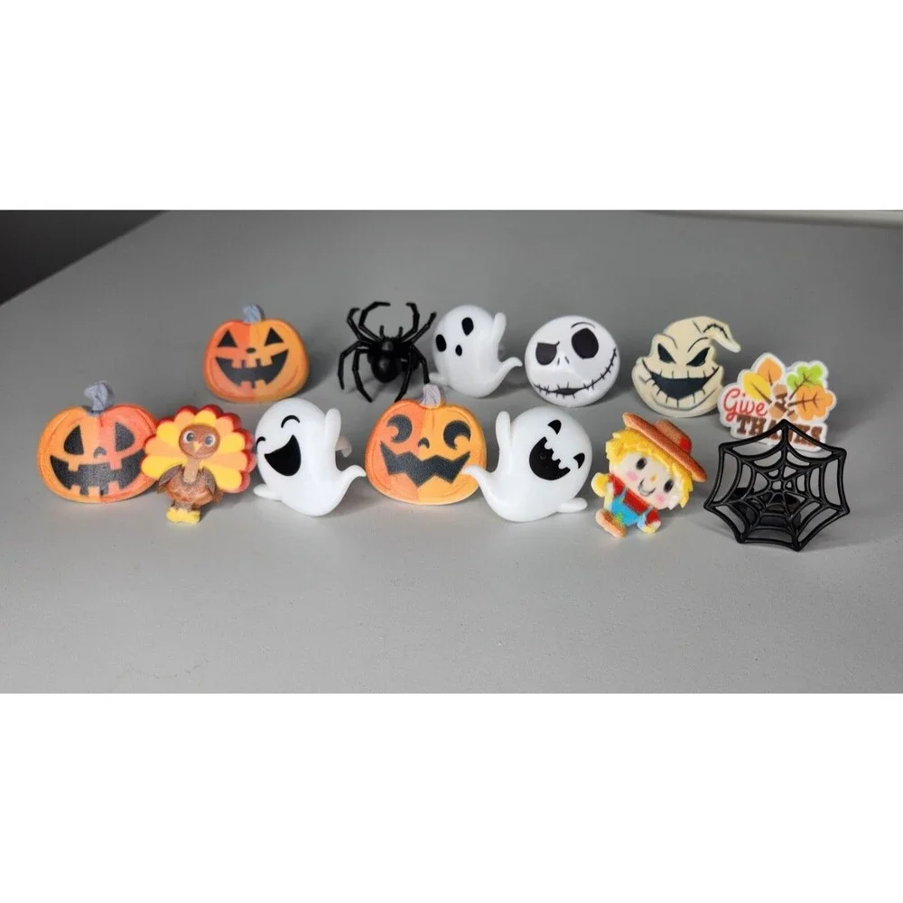 Halloween & Thanksgiving Plastic Cake Cupcake Toppers Big Discontinued 13oz Lot
